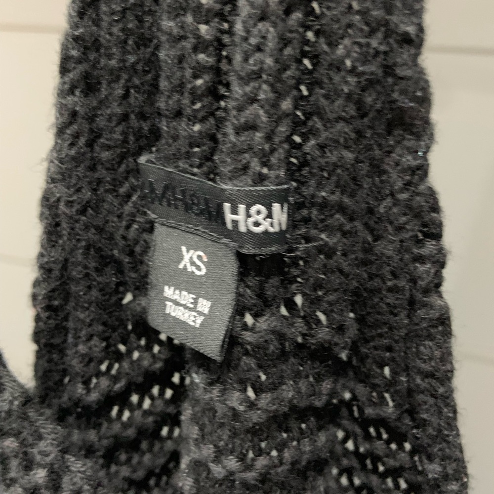 H&M Racerback Sweater - Picture 6 of 7
